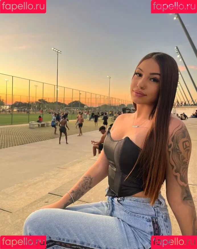 wis4bek Onlyfans Photo Gallery 