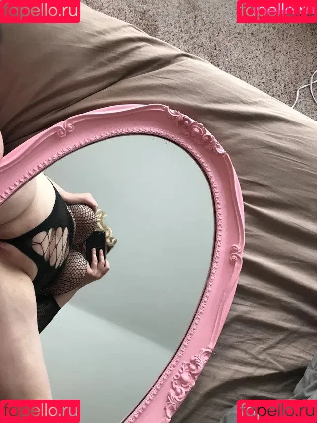Scarlett_666 Onlyfans Photo Gallery 