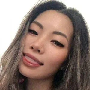 hanginwithyuka Onlyfans Photo Gallery 