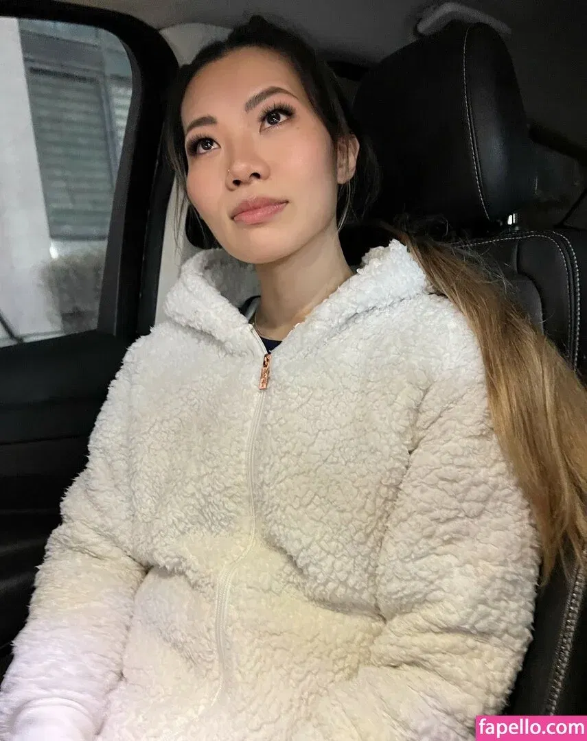 hanginwithyuka Onlyfans Photo Gallery 