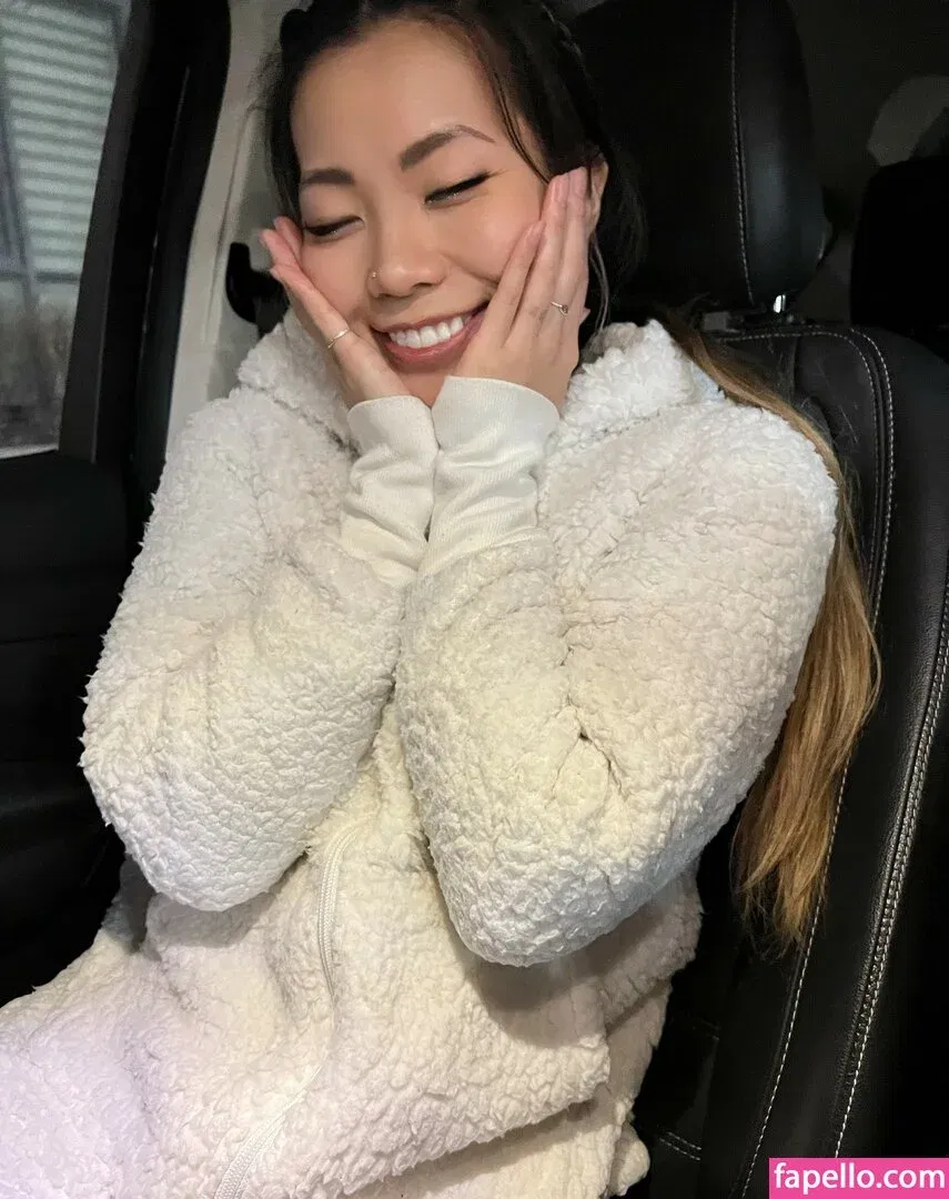 hanginwithyuka Onlyfans Photo Gallery 