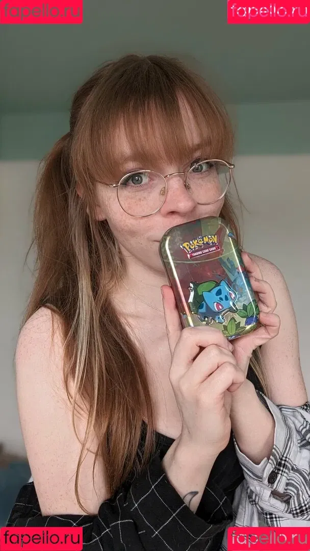 Bat Maisie Onlyfans Photo Gallery 