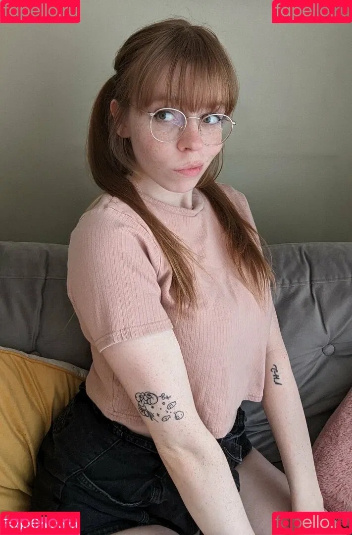 Bat Maisie Onlyfans Photo Gallery 