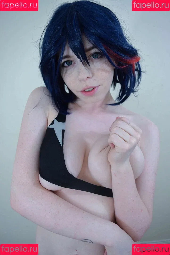 Bat Maisie Onlyfans Photo Gallery 
