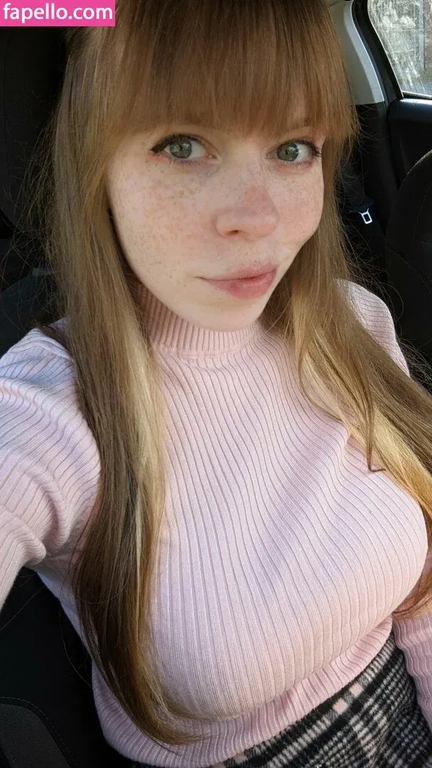 Bat Maisie Onlyfans Photo Gallery 