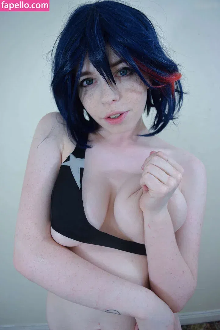 Bat Maisie Onlyfans Photo Gallery 