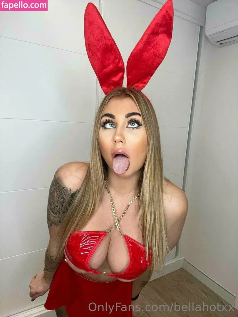 bellahotx Onlyfans Photo Gallery 