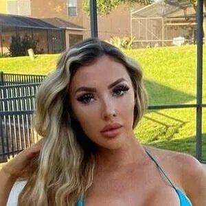 darleneeeea Onlyfans Photo Gallery 