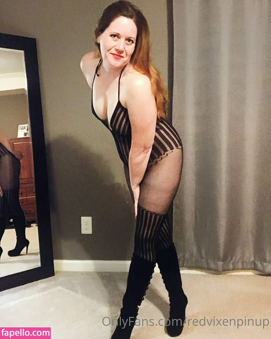 redvixenpinup Onlyfans Photo Gallery 