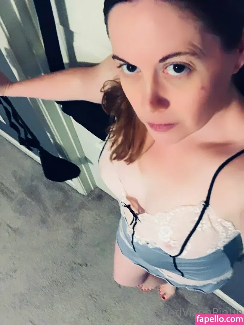 redvixenpinup Onlyfans Photo Gallery 