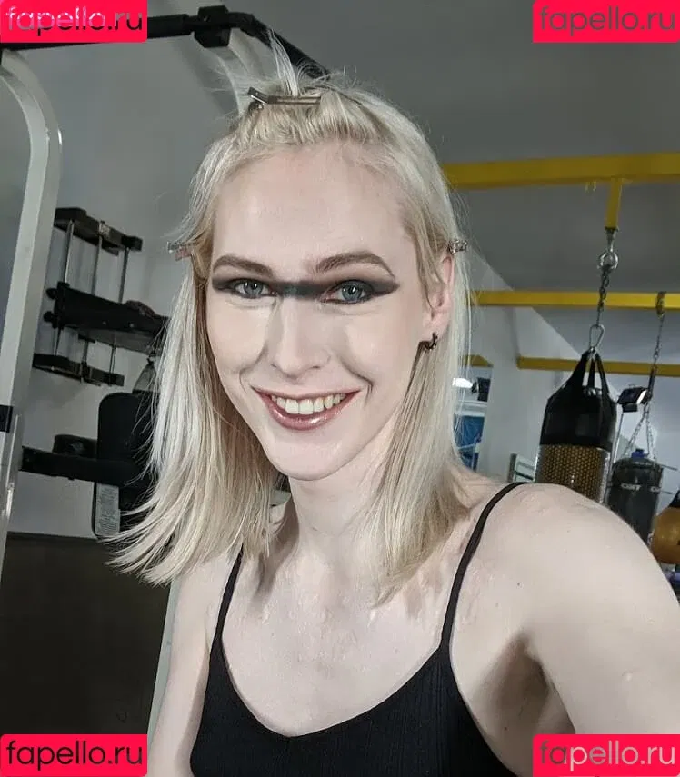 Lianna Lawson Onlyfans Photo Gallery 
