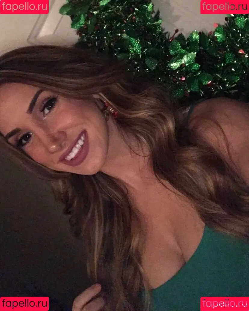 Julie Piraino Onlyfans Photo Gallery 
