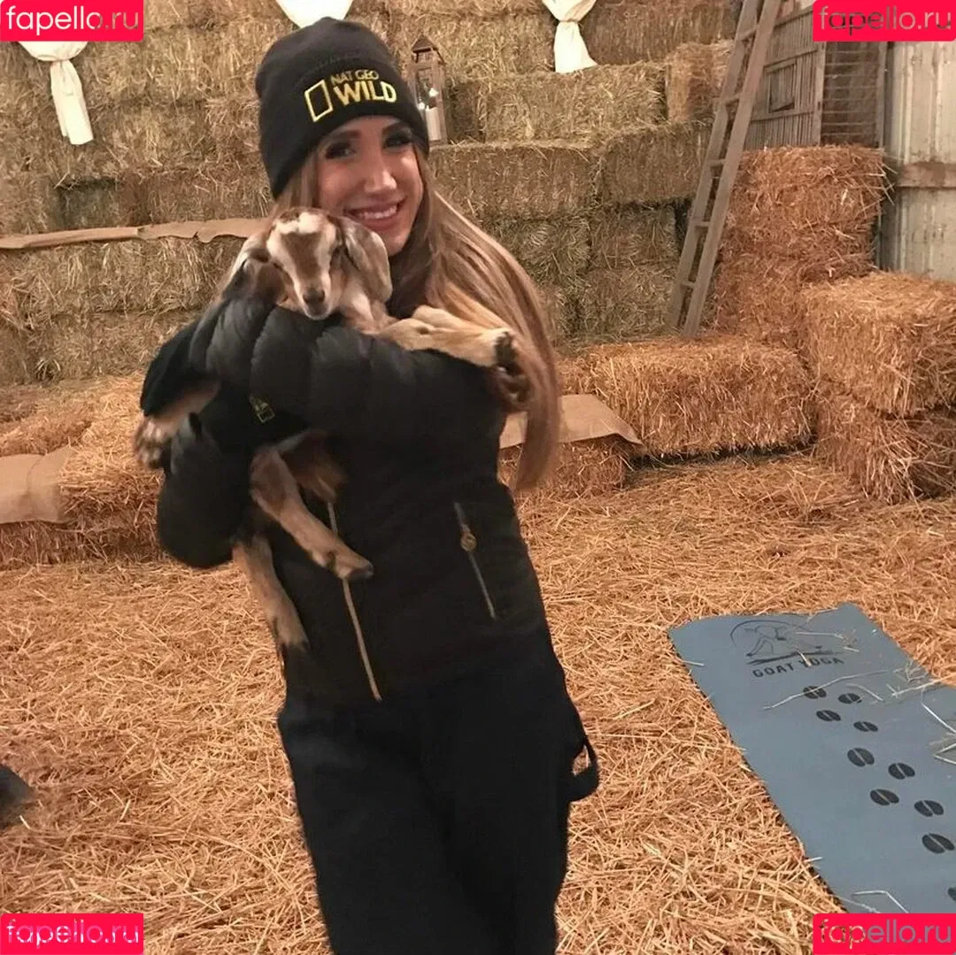 Julie Piraino Onlyfans Photo Gallery 