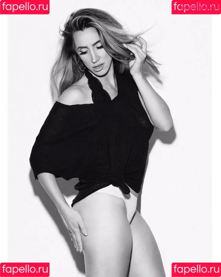 Julie Piraino Onlyfans Photo Gallery 