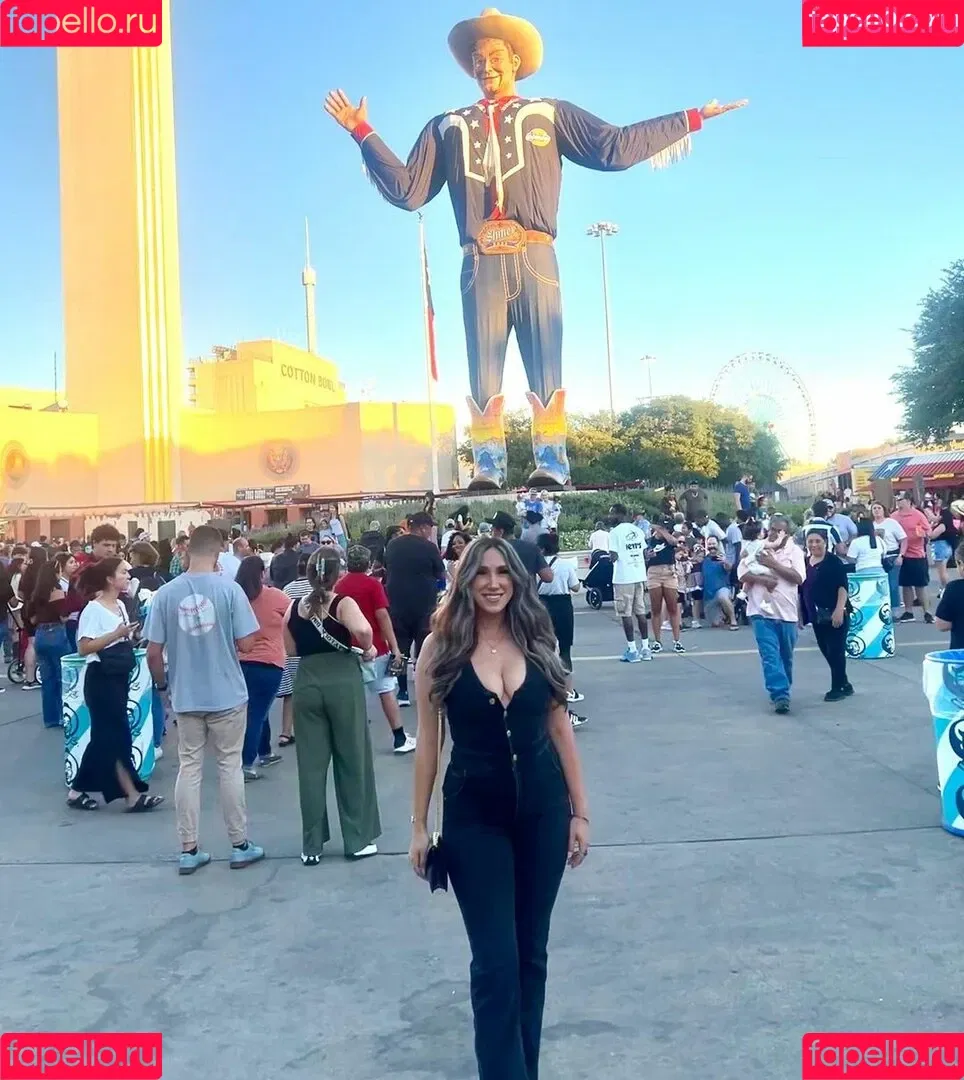 Julie Piraino Onlyfans Photo Gallery 