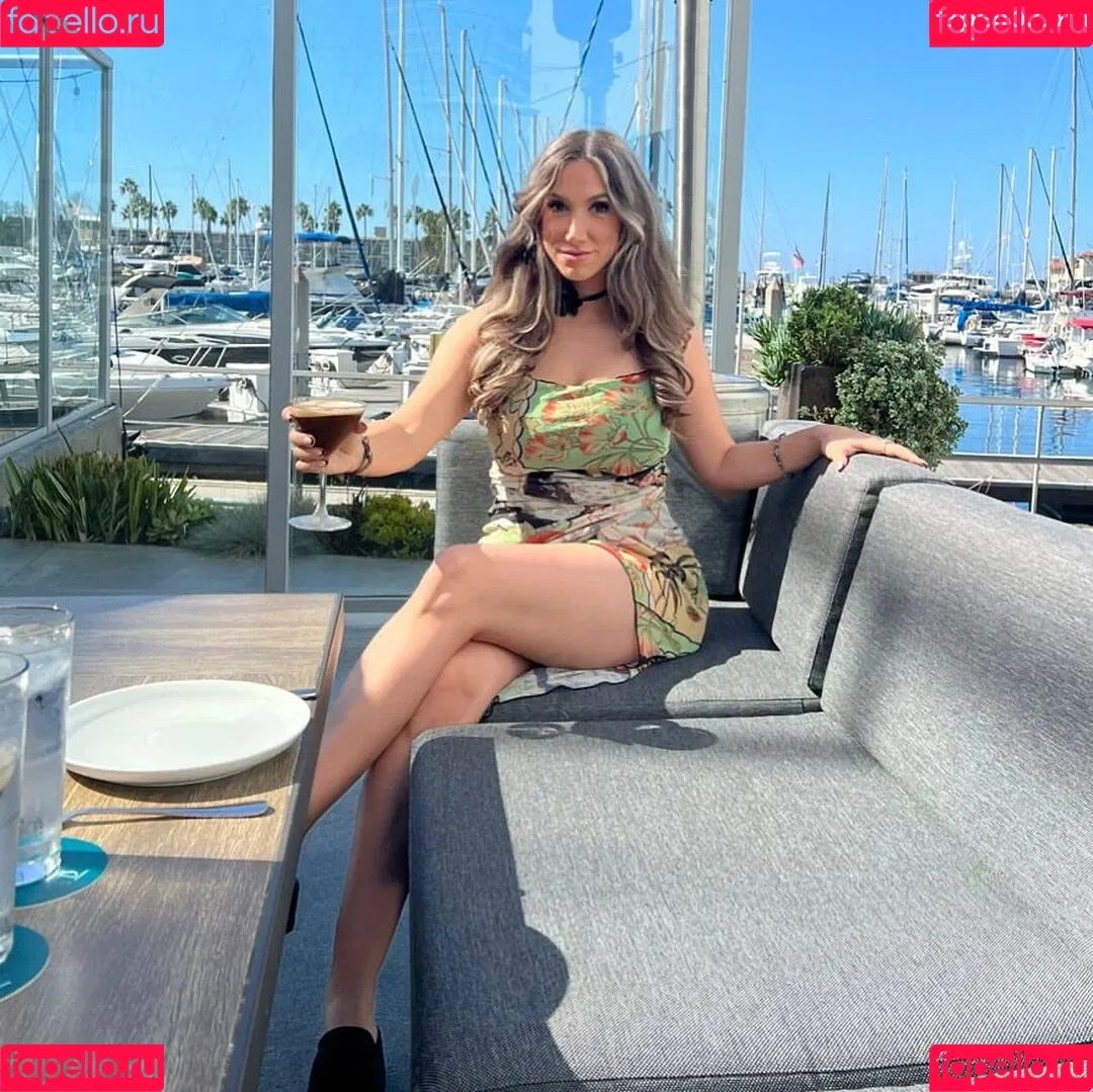 Julie Piraino Onlyfans Photo Gallery 