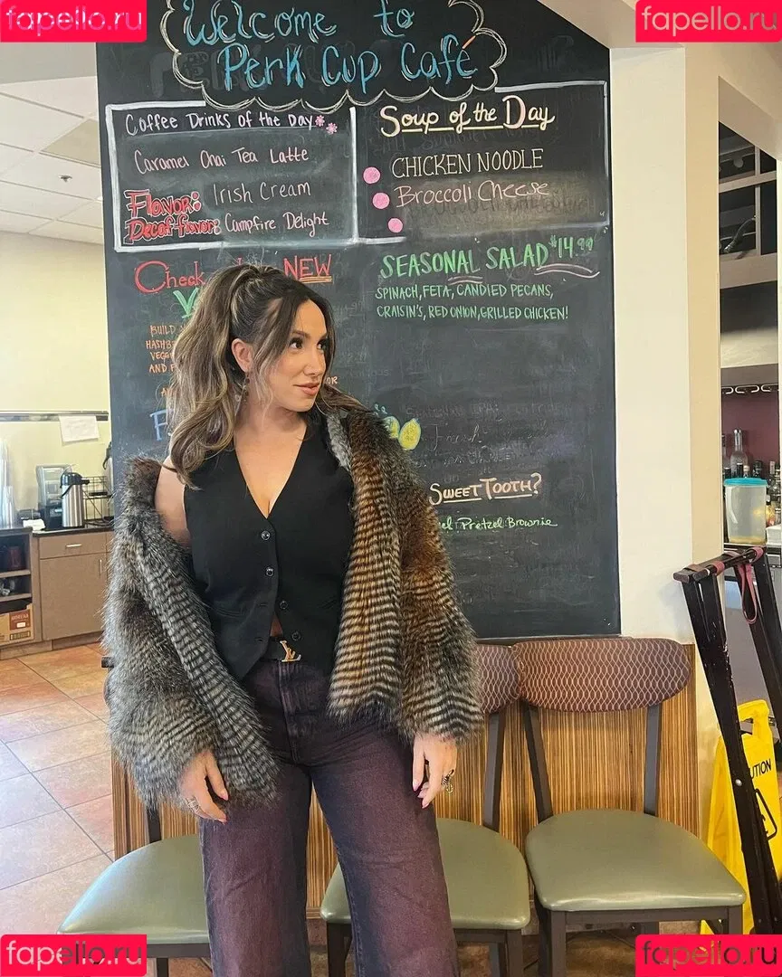 Julie Piraino Onlyfans Photo Gallery 