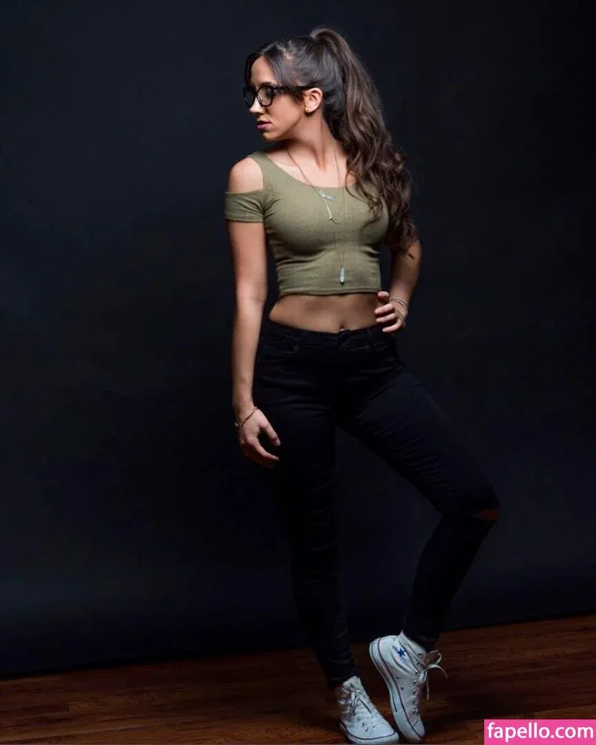 Julie Piraino Onlyfans Photo Gallery 