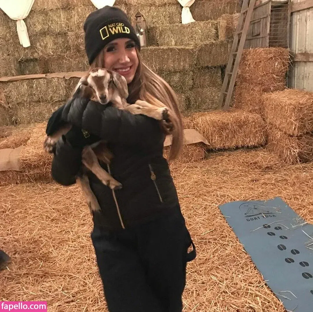 Julie Piraino Onlyfans Photo Gallery 