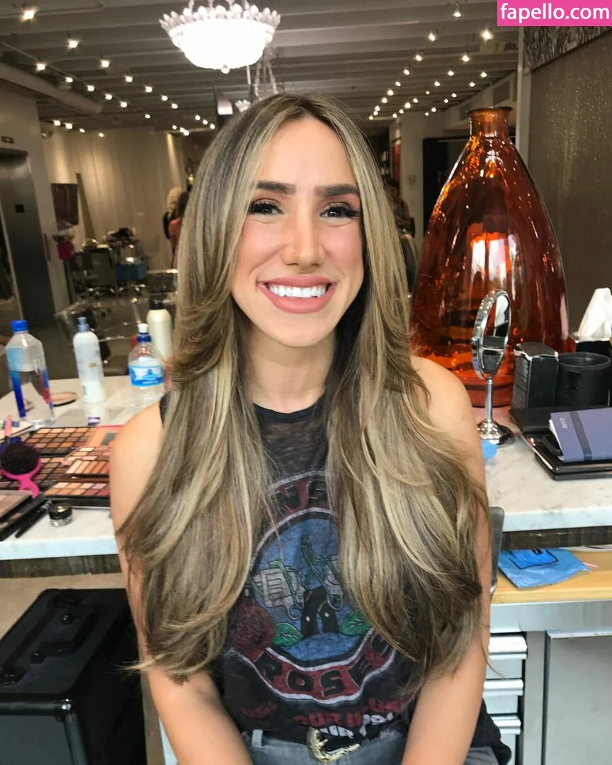 Julie Piraino Onlyfans Photo Gallery 