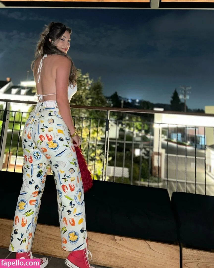 Julie Piraino Onlyfans Photo Gallery 