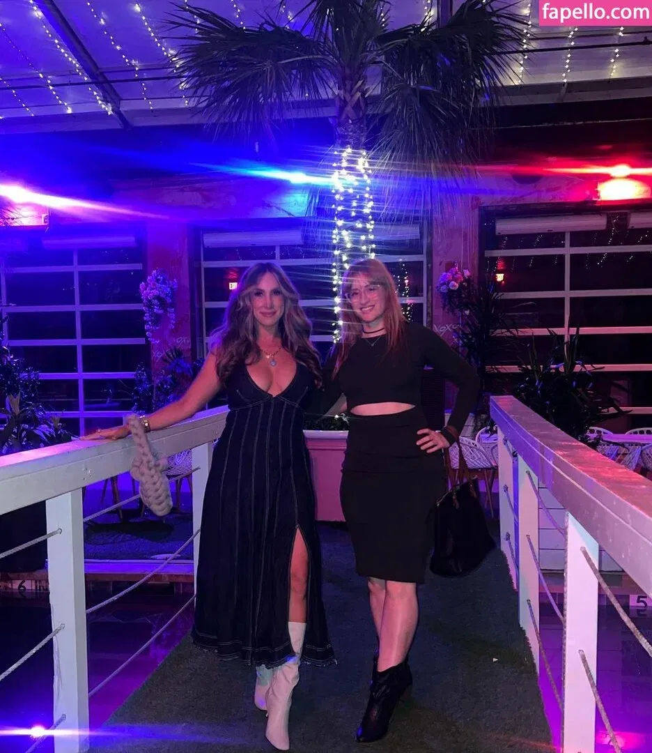 Julie Piraino Onlyfans Photo Gallery 