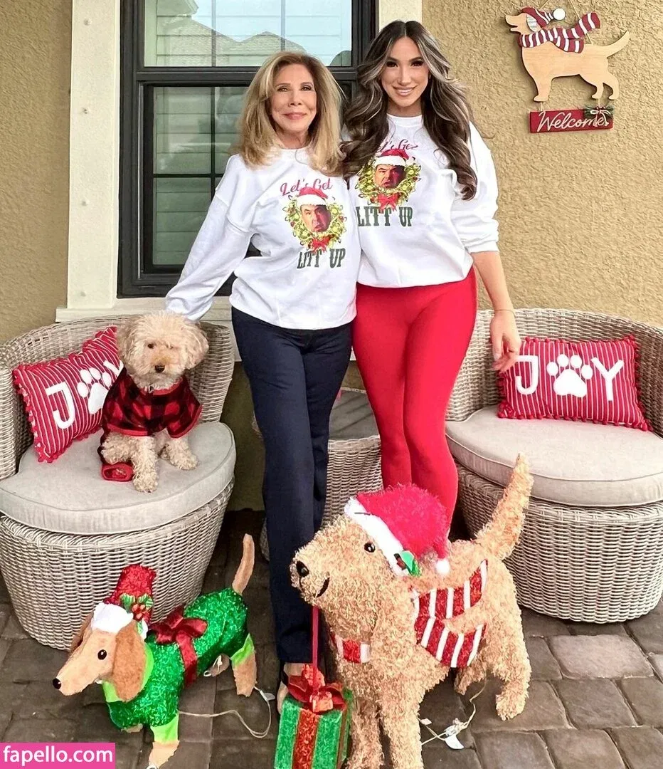 Julie Piraino Onlyfans Photo Gallery 