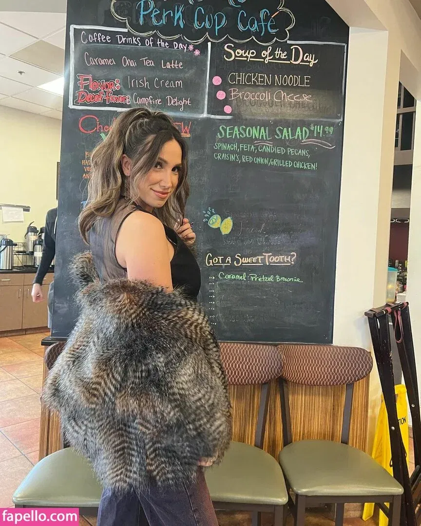 Julie Piraino Onlyfans Photo Gallery 