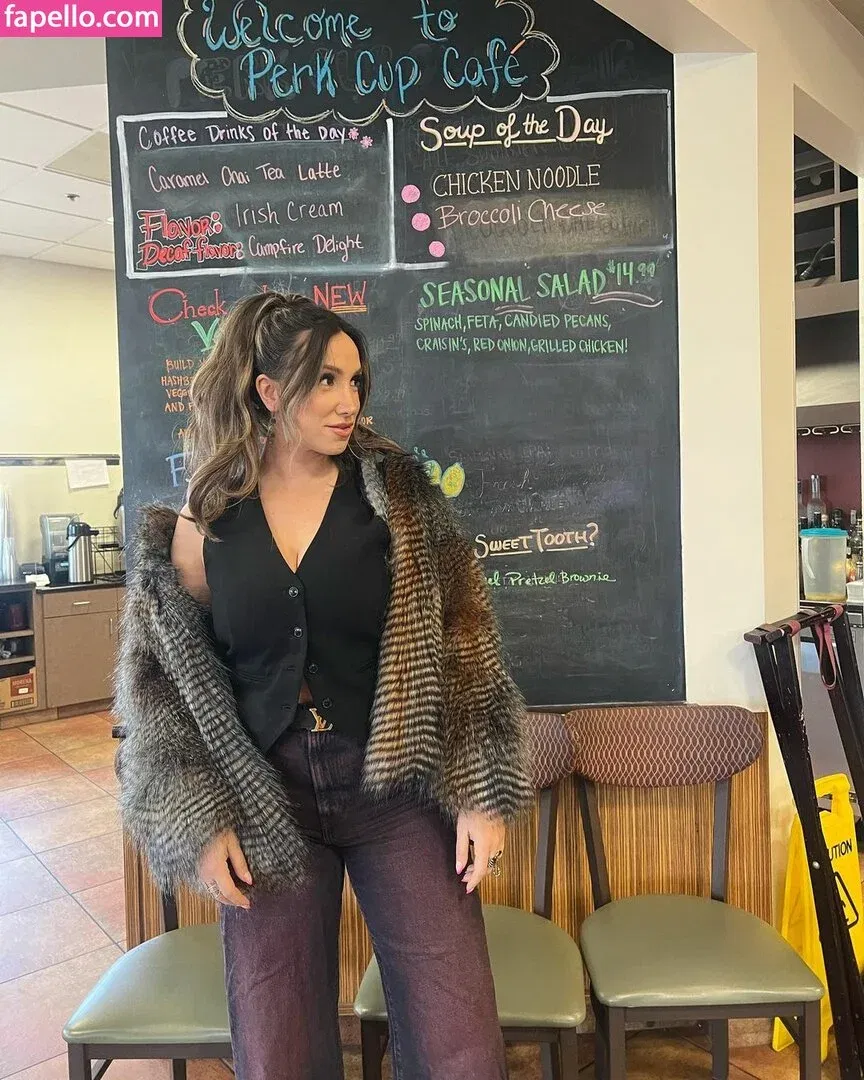 Julie Piraino Onlyfans Photo Gallery 