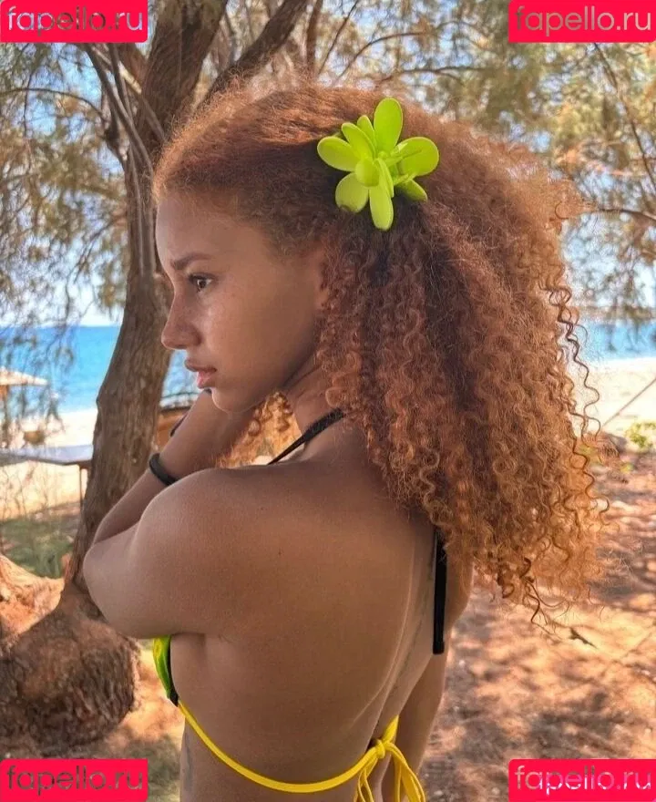 Chevelly Onlyfans Photo Gallery 