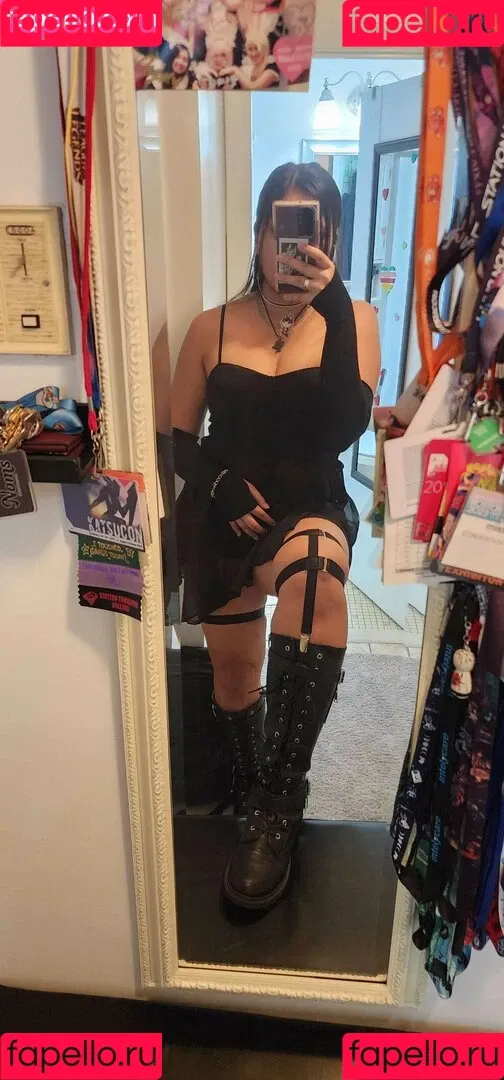 Mistletoad Onlyfans Photo Gallery 