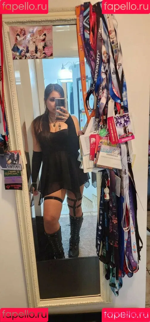 Mistletoad Onlyfans Photo Gallery 