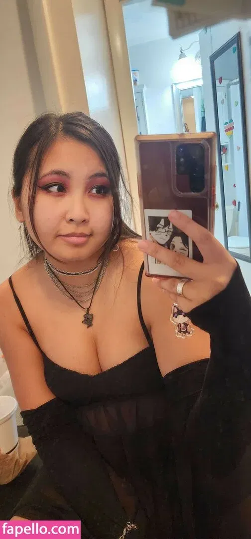 Mistletoad Onlyfans Photo Gallery 