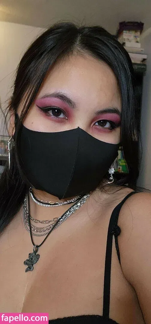 Mistletoad Onlyfans Photo Gallery 