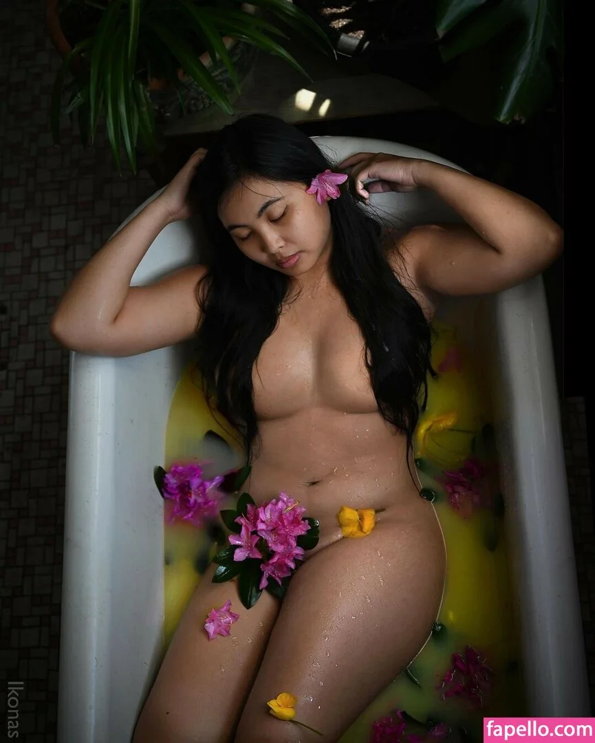 Mistletoad Onlyfans Photo Gallery 