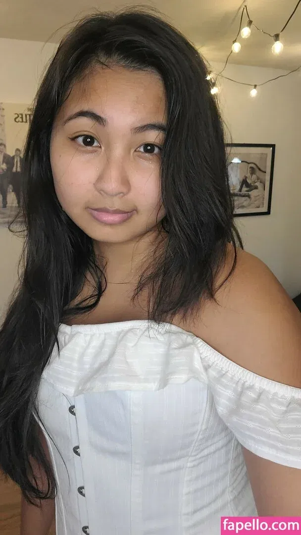 Mistletoad Onlyfans Photo Gallery 