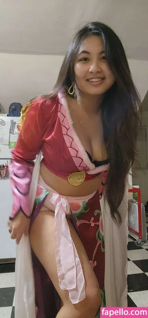 Mistletoad Onlyfans Photo Gallery 