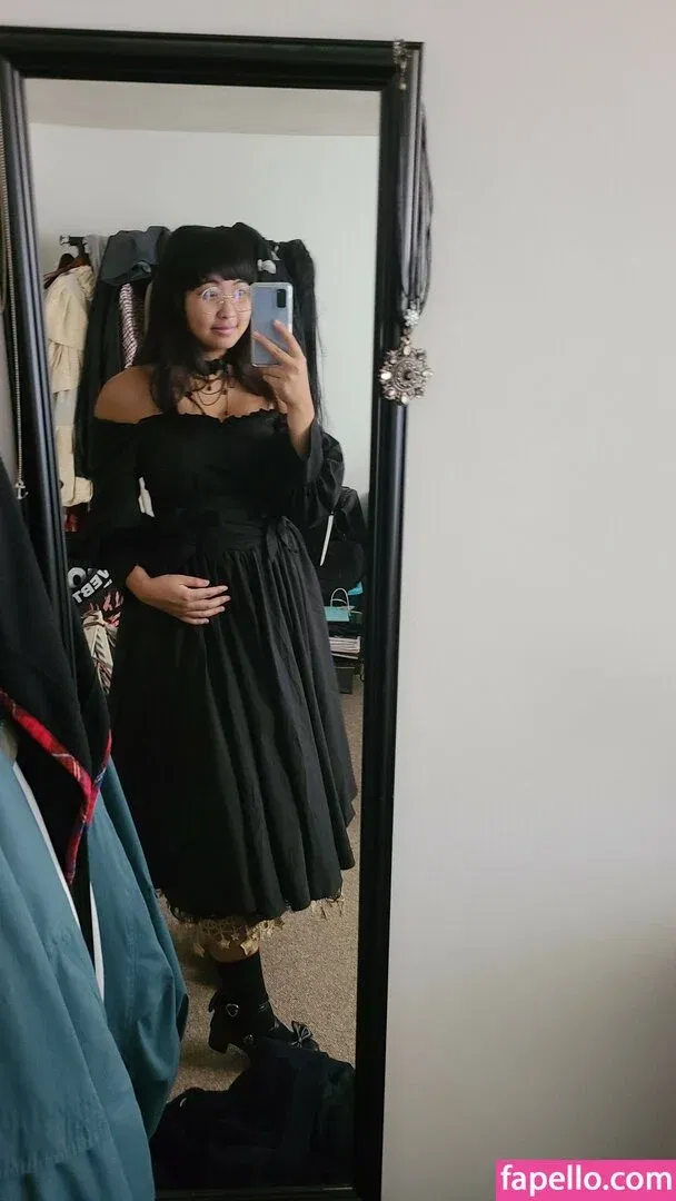 Mistletoad Onlyfans Photo Gallery 