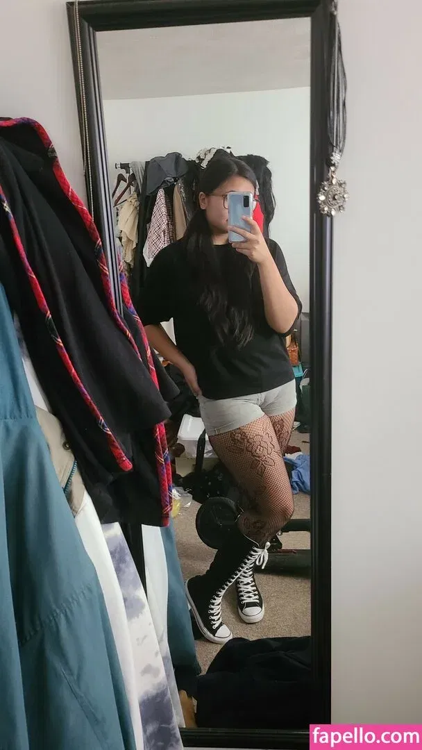 Mistletoad Onlyfans Photo Gallery 