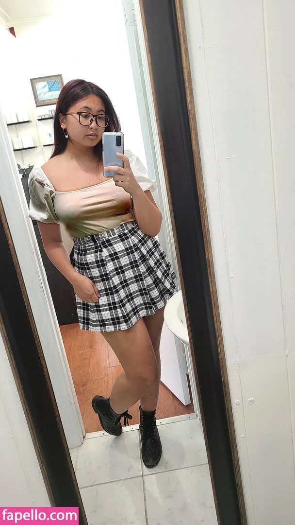 Mistletoad Onlyfans Photo Gallery 