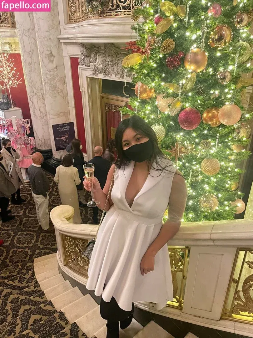 Mistletoad Onlyfans Photo Gallery 