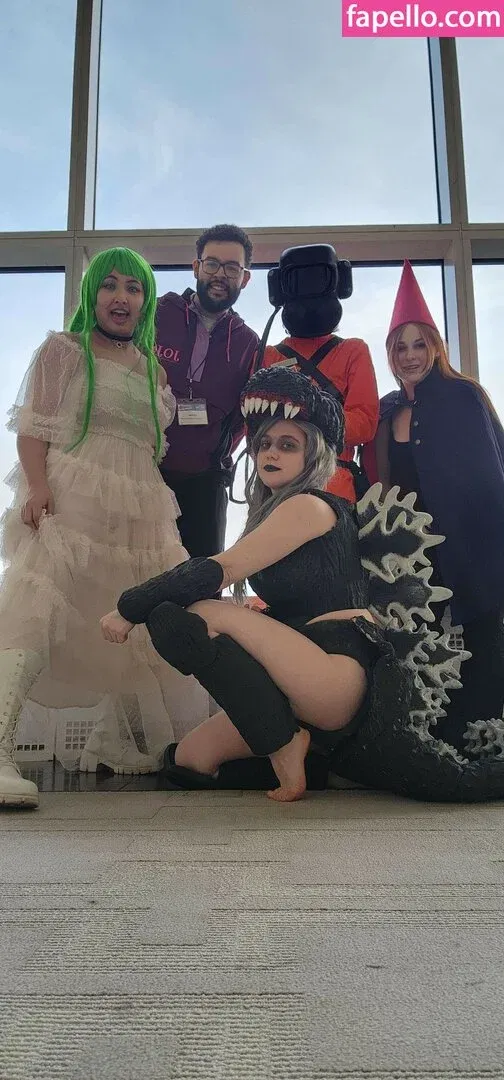 Mistletoad Onlyfans Photo Gallery 