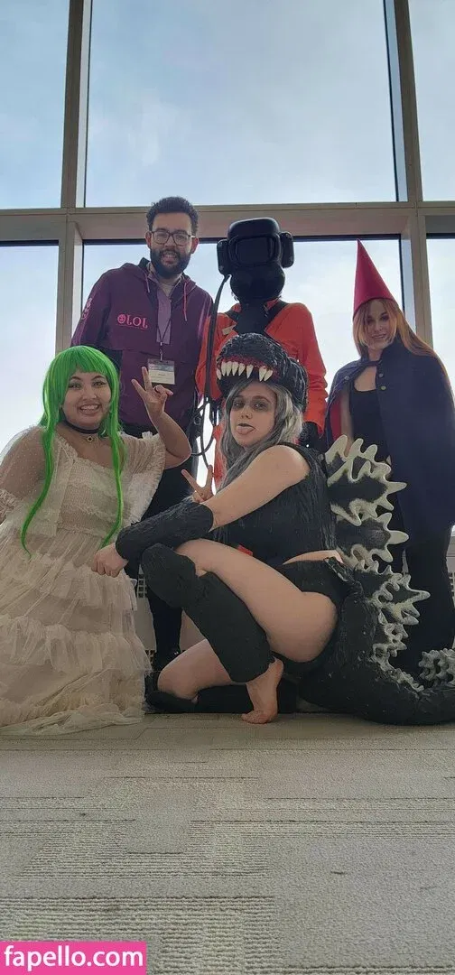 Mistletoad Onlyfans Photo Gallery 