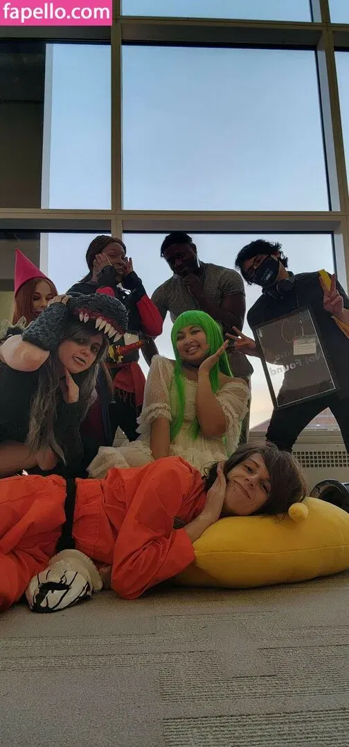 Mistletoad Onlyfans Photo Gallery 