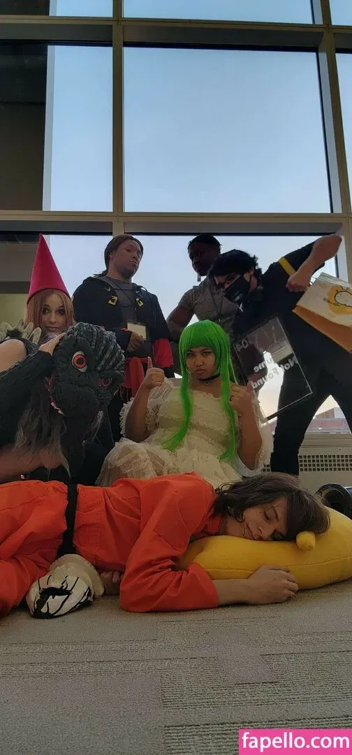 Mistletoad Onlyfans Photo Gallery 