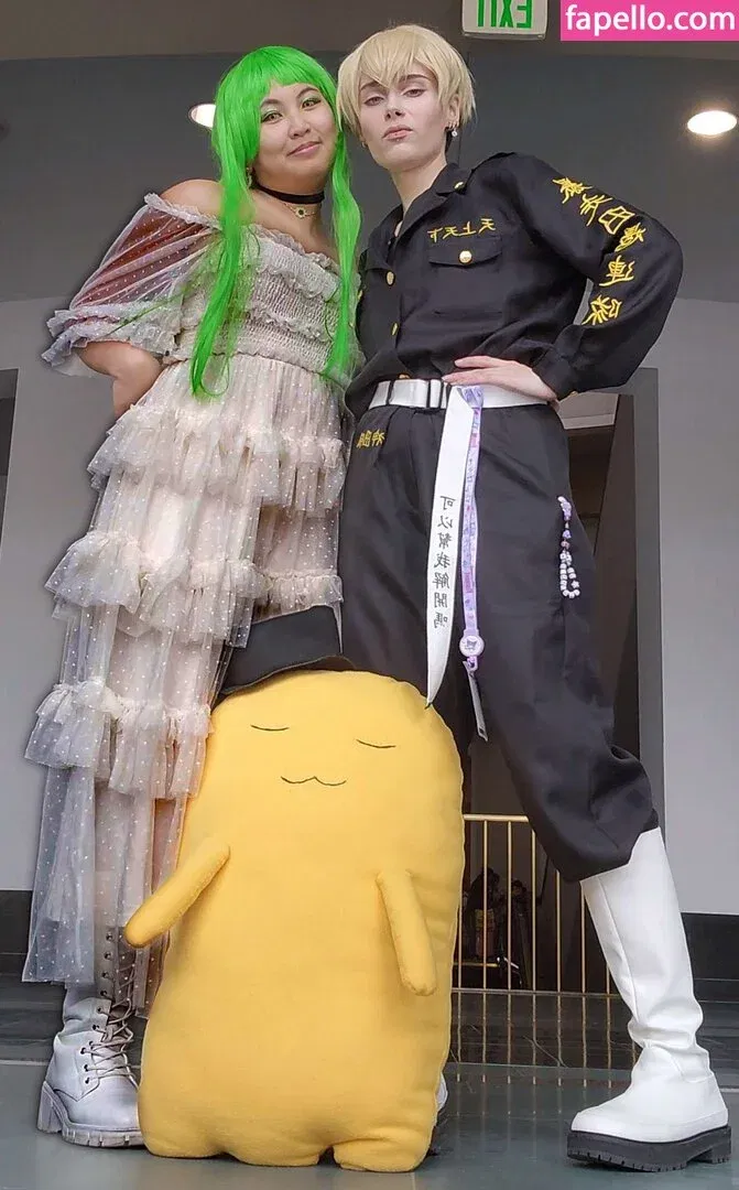 Mistletoad Onlyfans Photo Gallery 