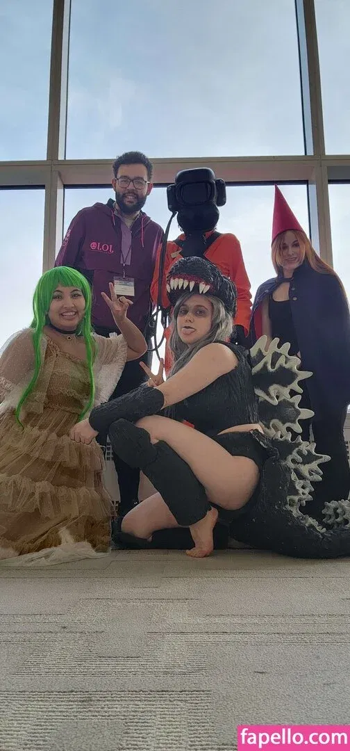 Mistletoad Onlyfans Photo Gallery 