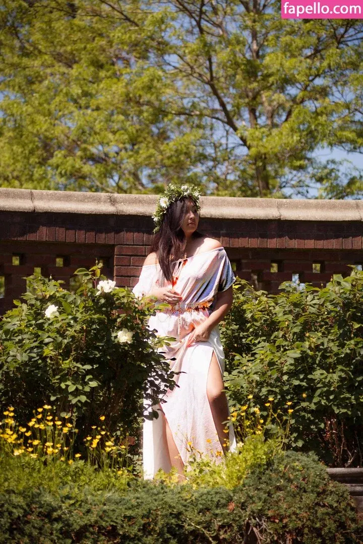 Mistletoad Onlyfans Photo Gallery 