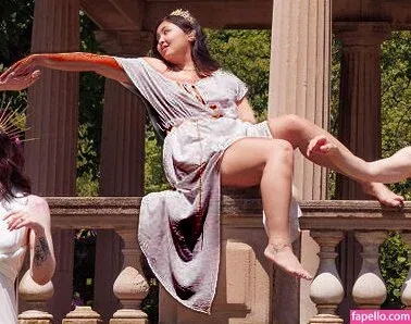 Mistletoad Onlyfans Photo Gallery 