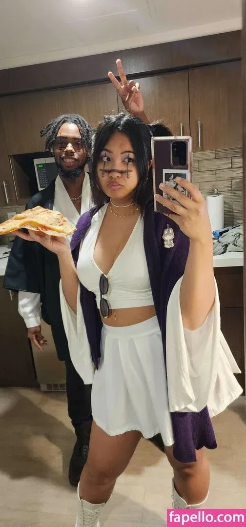 Mistletoad Onlyfans Photo Gallery 